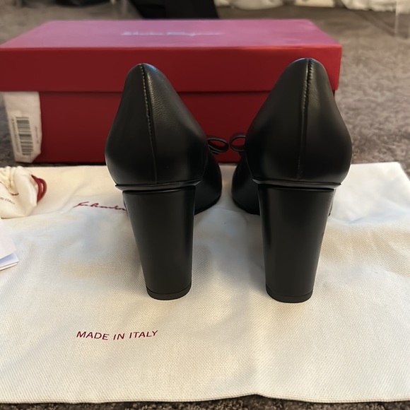 SALVATOR FERRAGAMO VIVA 85 HEELS - SIZE 5 - Picture 5 of 8